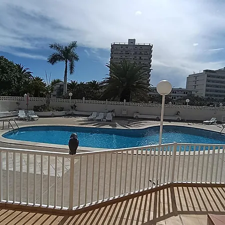 Rosas Nivaria Cristianos Apartamento *