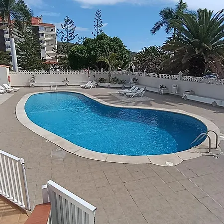 Rosas Nivaria Cristianos Apartment